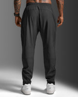 Aero Woven Jogger, Black/Silver Reflective