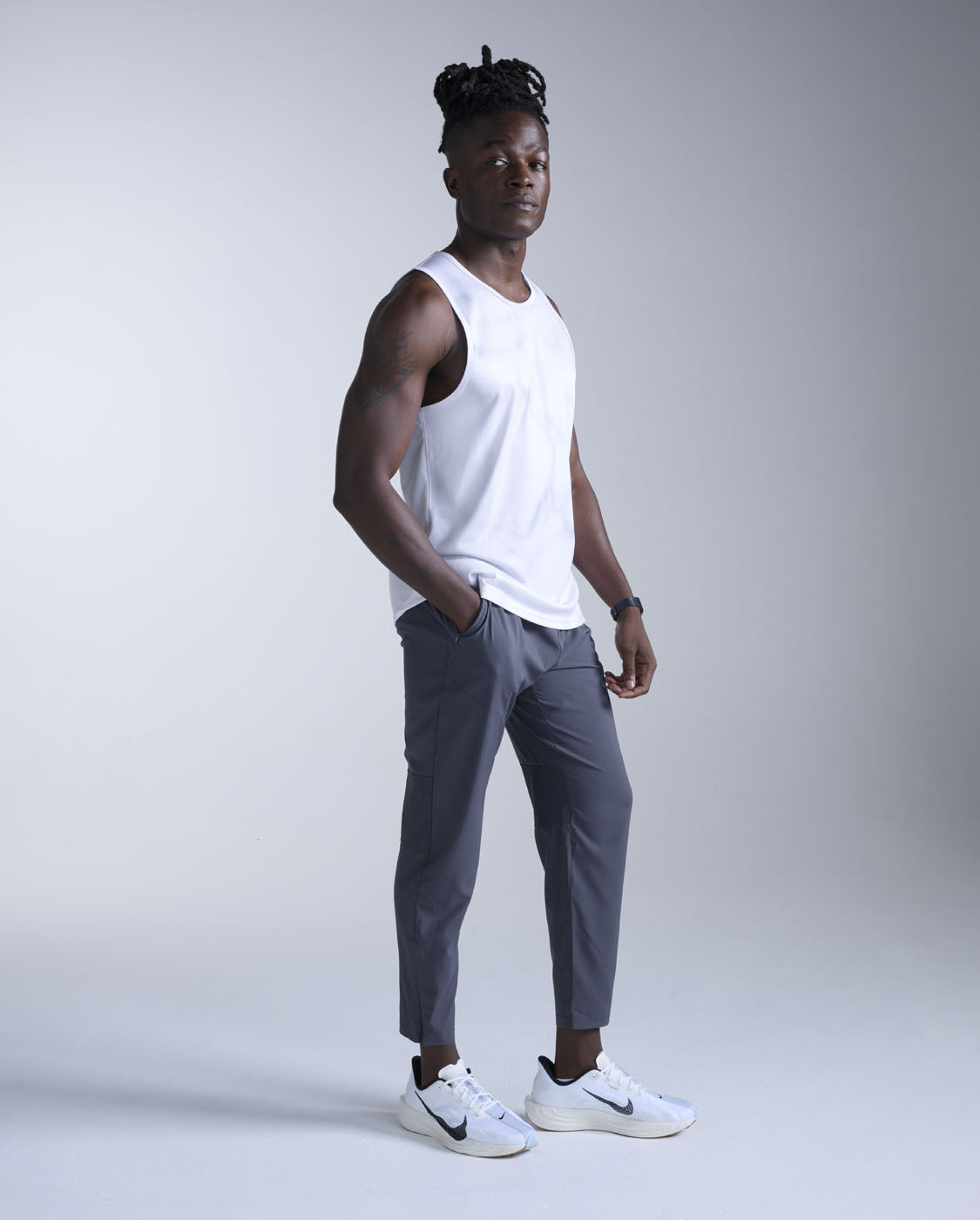 Aero Woven Jogger, India Ink/Black Reflective