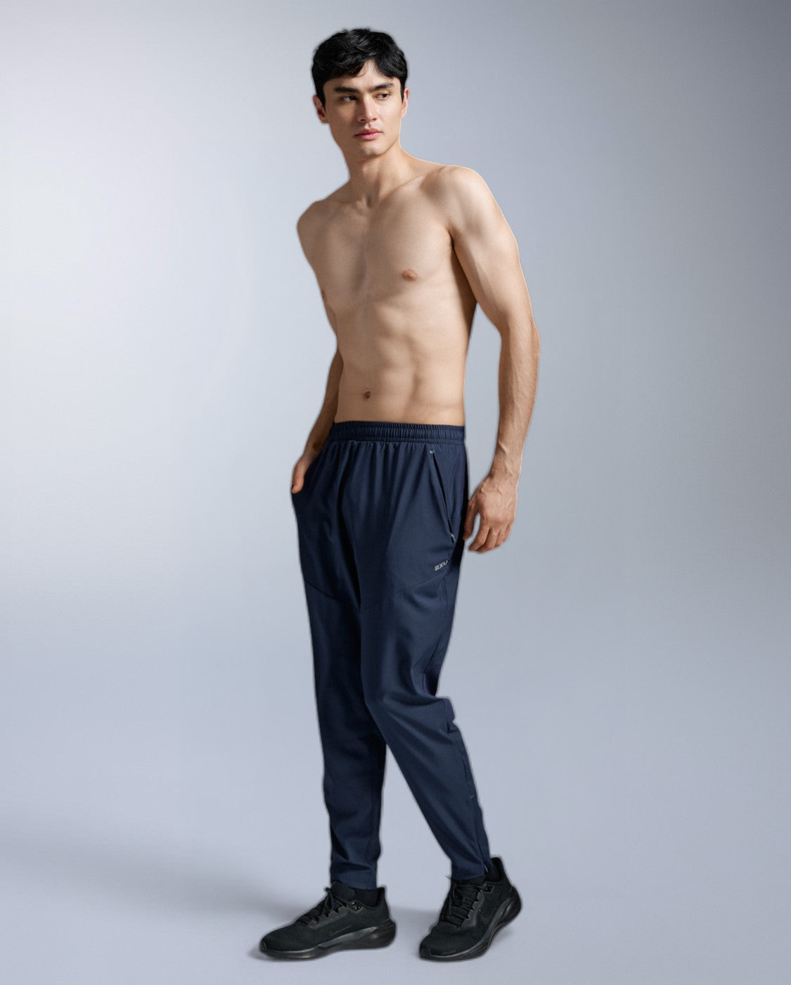 Aero Woven Jogger, Midnight/Silver Reflective