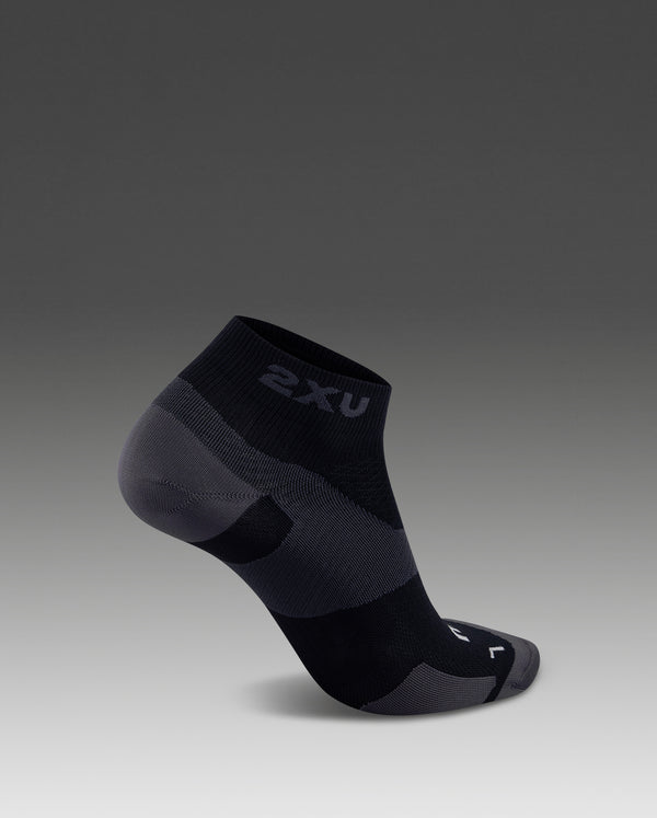 Vectr Ultralight 1/4 Crew Socks, Black/Titanium