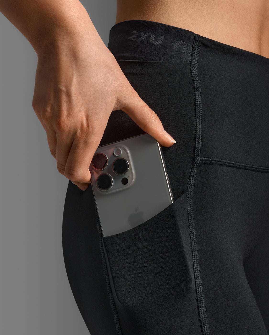 Form Stash Hi-Rise Compression 7/8 Tights, Black/Black1