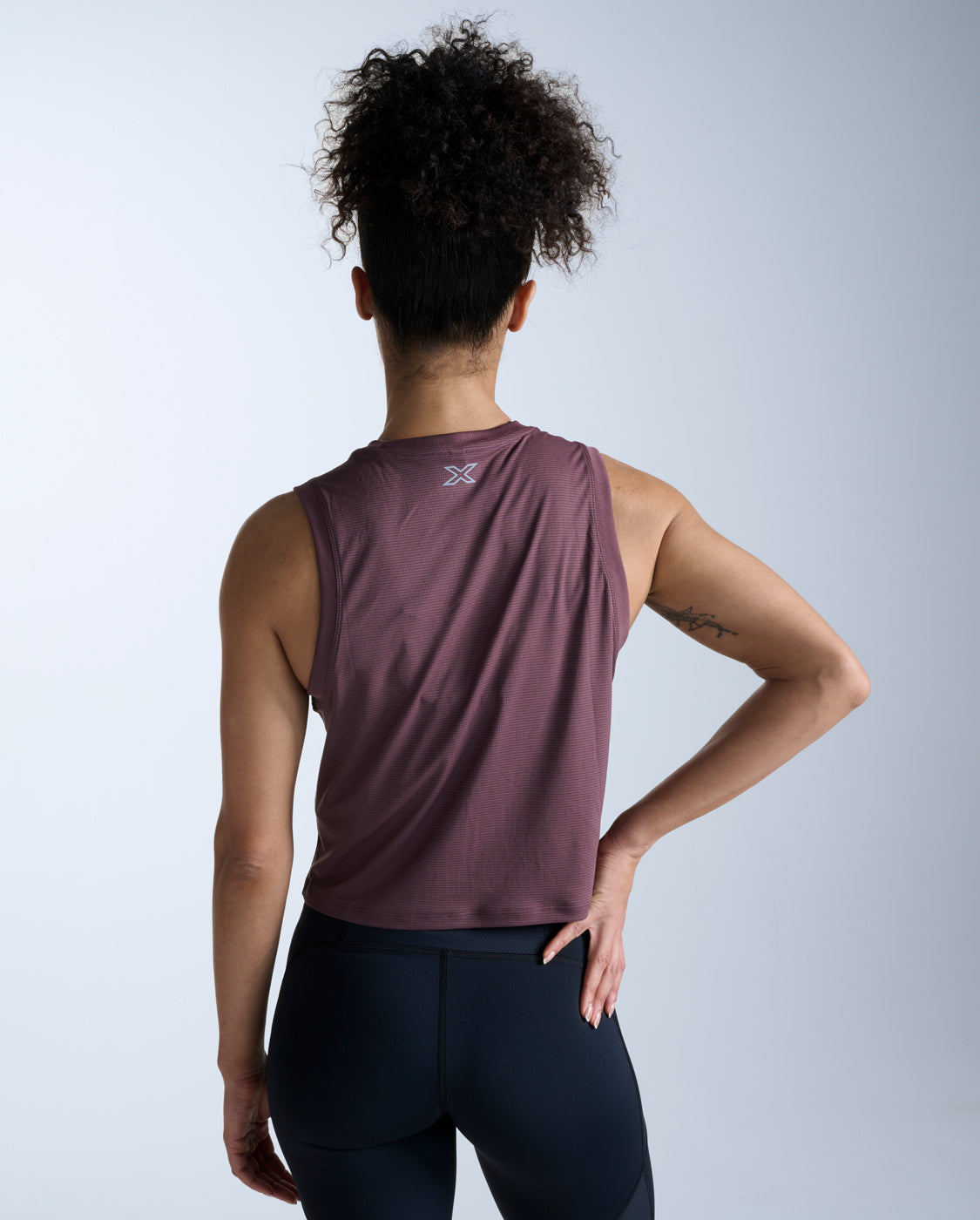 Aero Mesh Crop Tank, Currant/Silver Reflective