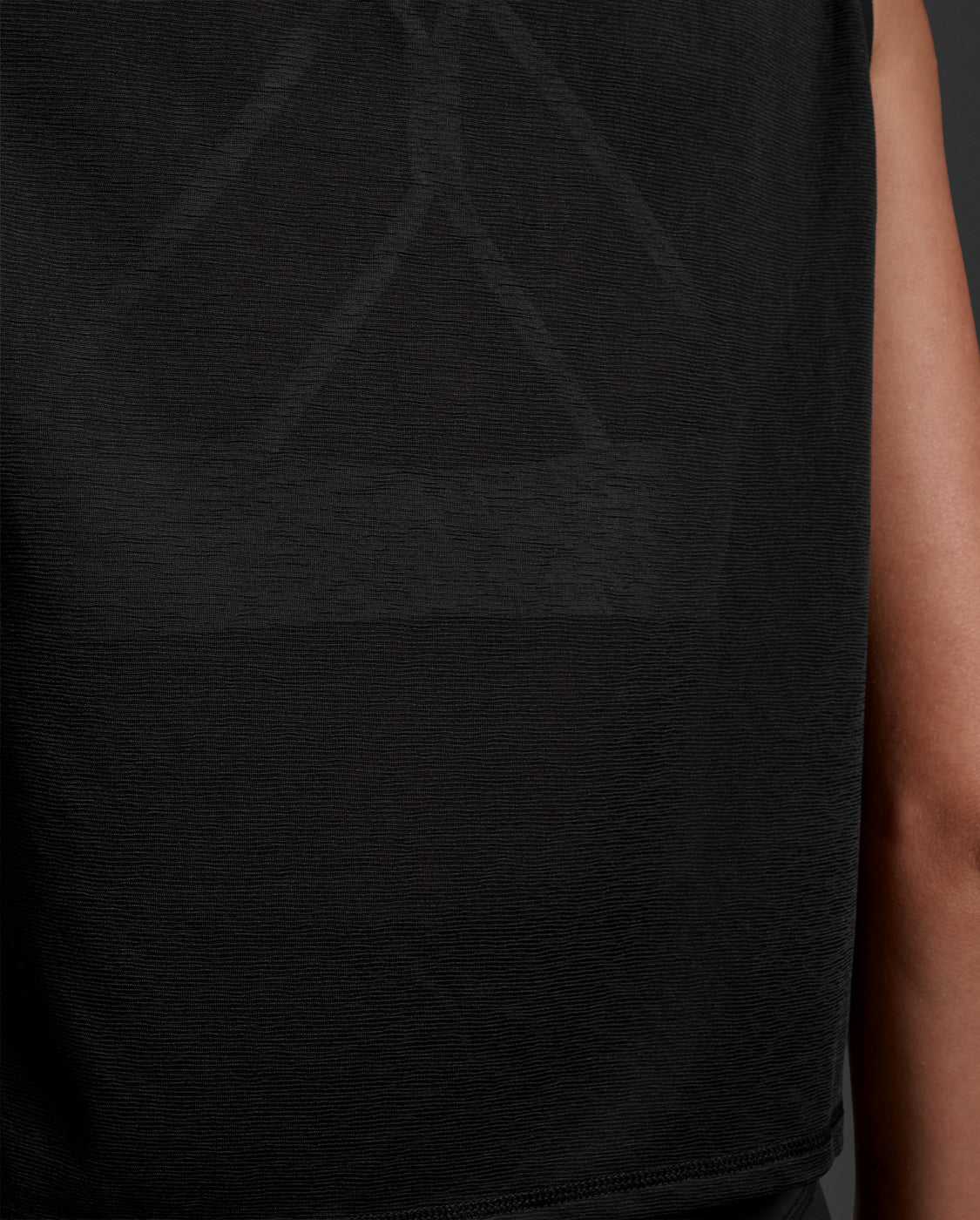 Relight Crop Tank, Black/White